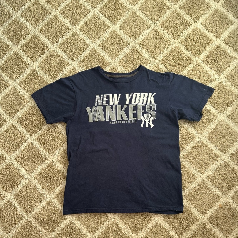 New York Yankees t shirt - Picture 5 of 7